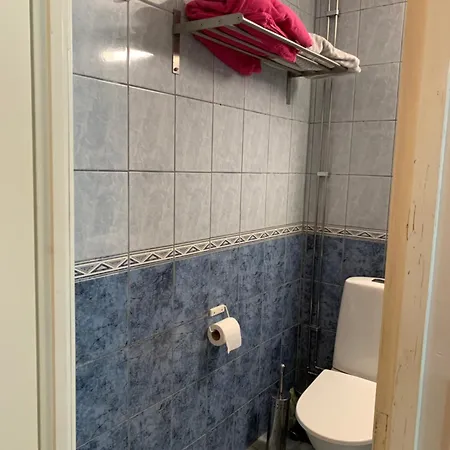 Апартаменты Yksioe Juna-aseman Vieressae *